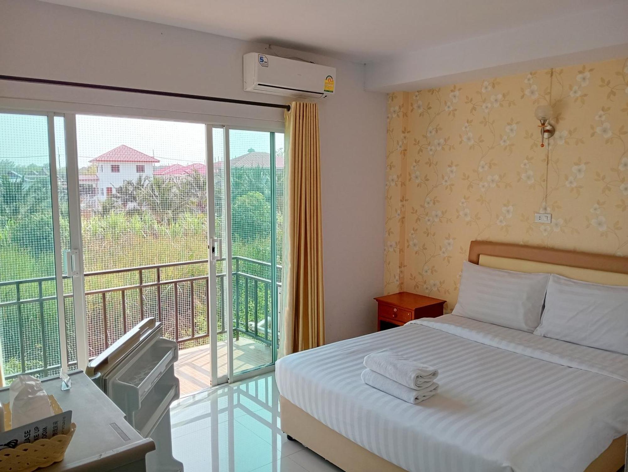 Hotela Boutique Resort Suphan Buri Exterior photo
